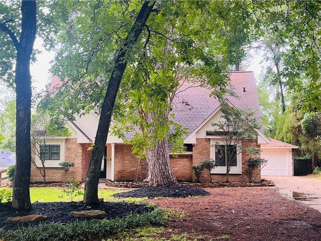 $314,900 | 61 Wood Hollow Drive | Conroe