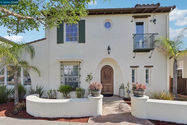 $2,295,000 | 1918 Casablanca Street