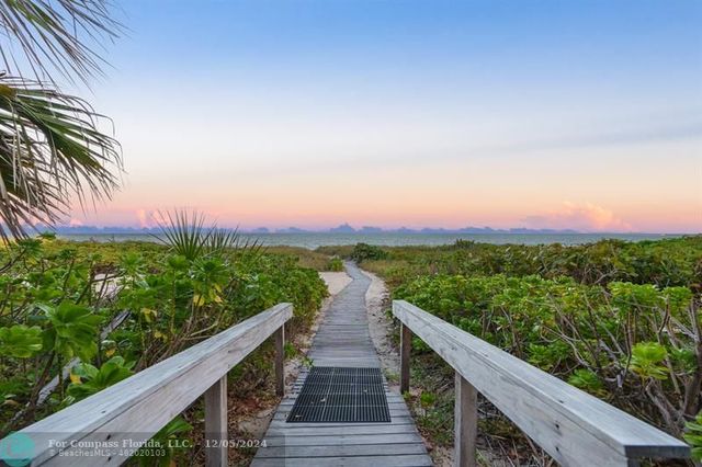 $1,400,000 | 1800 South Ocean Boulevard, Unit 510 | The Hampton Beach Club