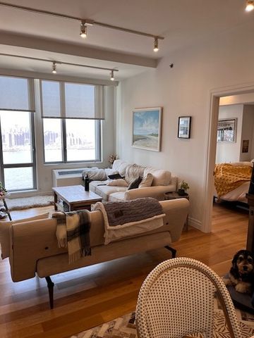 $7,057 | 325 Kent Avenue, Unit S1500 | Williamsburg