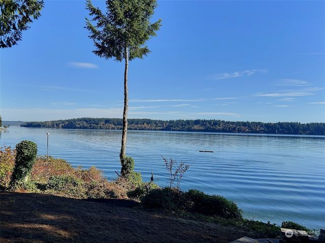 $1,549,000 | 14338 Sandy Hook Road Northeast | Suquamish