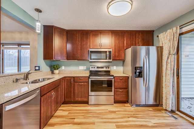 $189,900 | 30 94th Circle Northwest, Unit 101NW | Coon Rapids