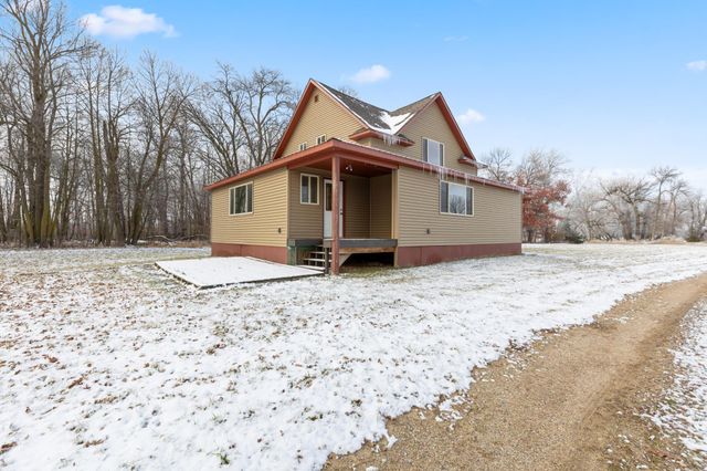 $424,900 | 61684 260th Street | Oak Valley Township - Otter Tail County