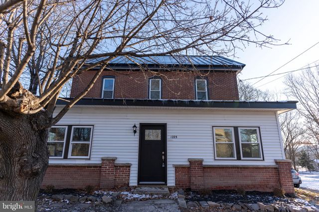 $450,000 | 1223 Gravel Pike | Lower Frederick Township - Montgomery County