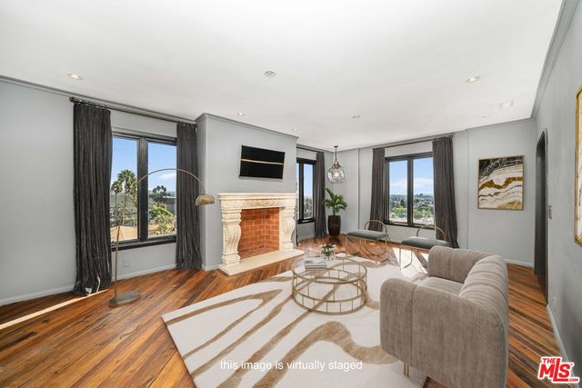 $849,000 | 1424 North Crescent Heights Boulevard, Unit 68 | West Hollywood Vicinity