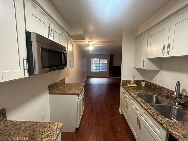 $339,000 | 21219 Roscoe Boulevard, Unit 112 | Canoga Park