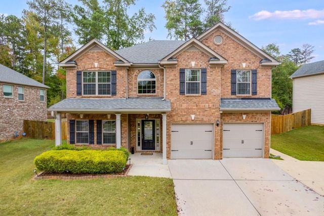 $459,900 | 19 Canyon View Drive | The Highlands at Newnan Crossings