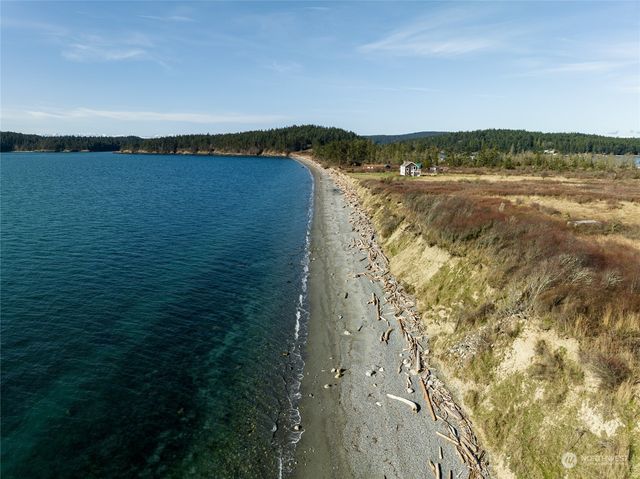 $459,000 | 3 Decatur Beach Lane | Decatur Island