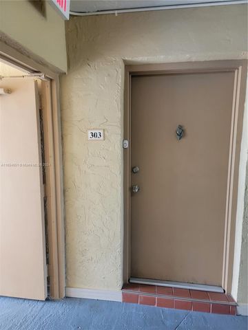 $1,800 | 4804 Northwest 79th Avenue, Unit 303 | Doral