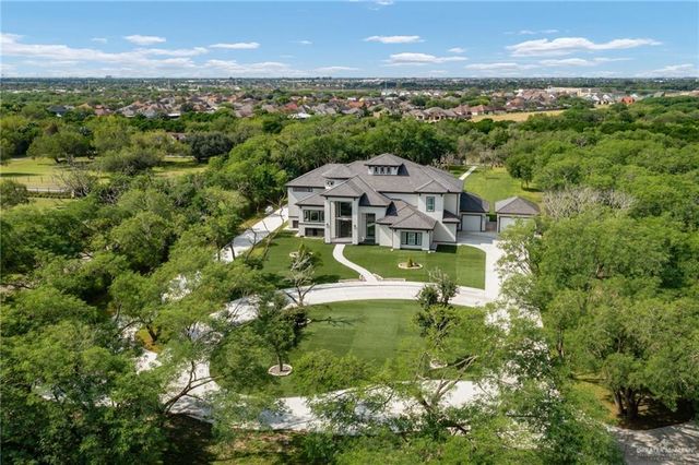 $2,200,000 | 40580 Sol Road