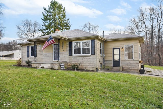 $365,000 | 7787 East County Road 50 North | Washington Township - Jackson County