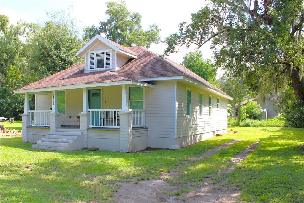 Front Exterior and Driveway