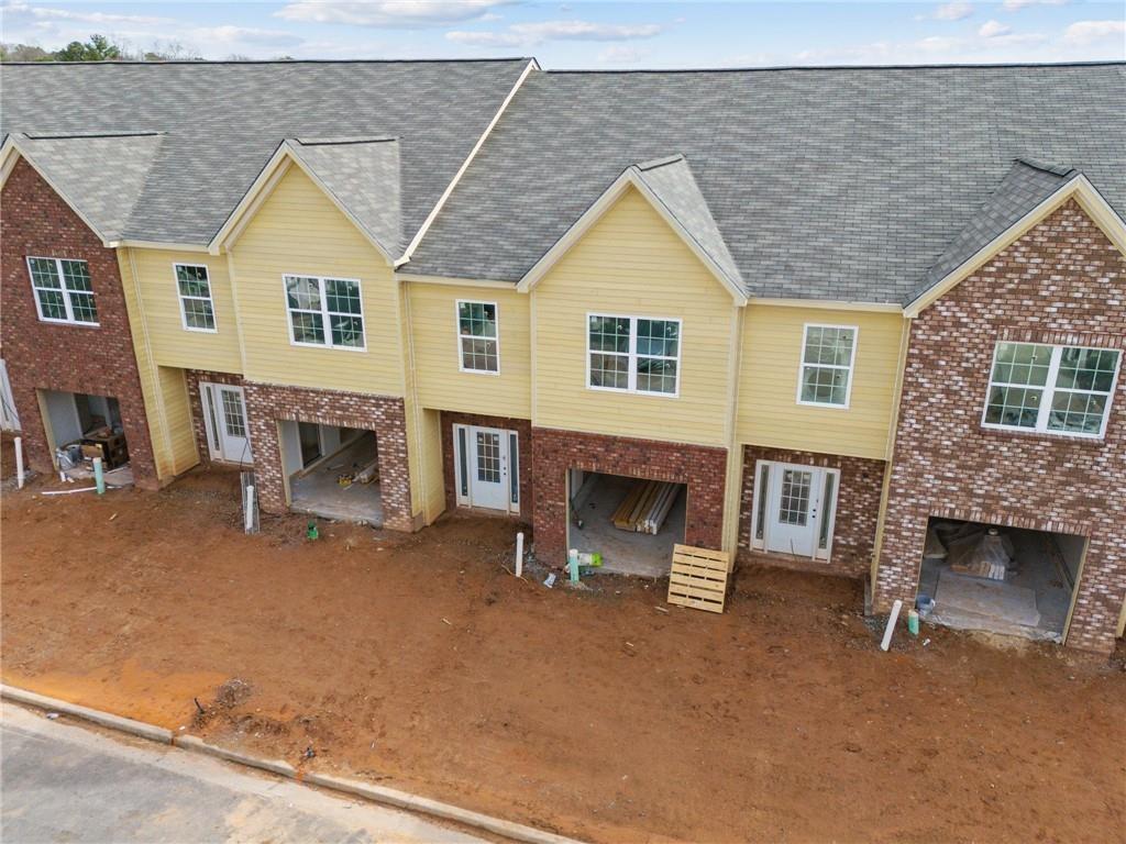 a view of house with a outdoor space