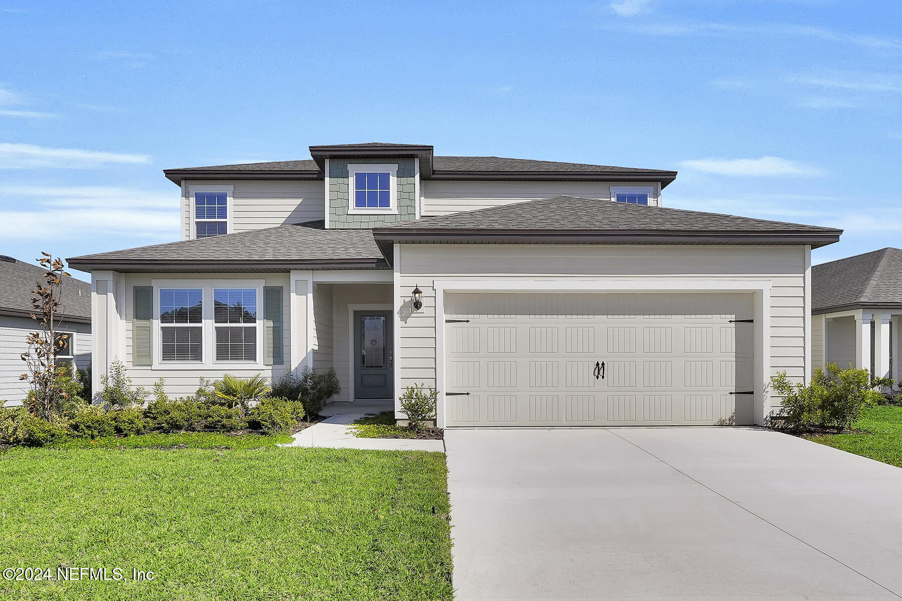 a front view of house with yard