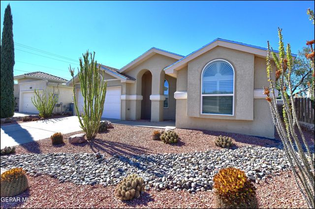 $2,000 | 1205 Desierto Seco Drive | Desierto Plaza