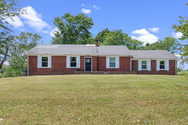 $290,000 | 905 Faulkner Springs Road | Skyline Acres