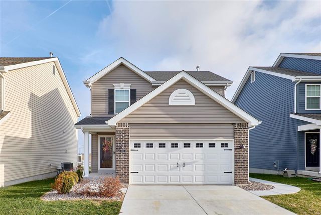 $299,000 | 330 Charlestowne Place Drive | Saint Charles