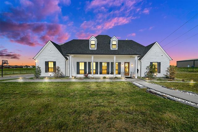 $1,160,000 | 4404 East Masch Branch Road | Denton