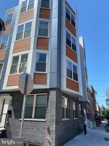 $2,375 | 1901 Wharton Street, Unit A | Point Breeze