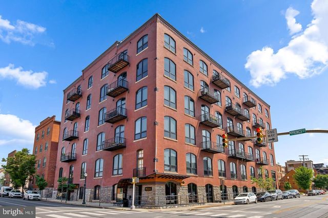 $525,000 | 41 West Lemon Street, Unit 401 | Stadium District