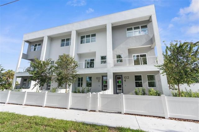 $699,000 | 102 West Adalee Street, Unit 3 | Tampa Heights