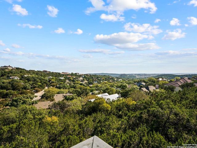 $649,800 | 19318 Strauss | Crownridge of Texas