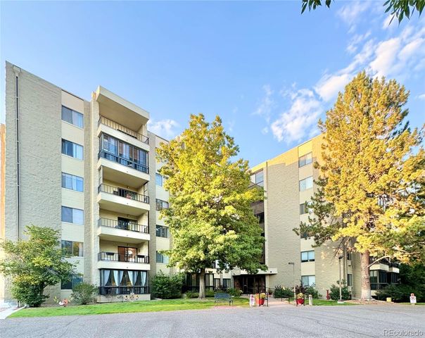 $1,900 | 13952 East Marina Drive, Unit 204 | Heather Gardens Seville