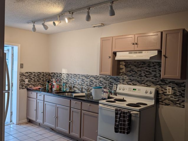 $269,000 | 3201 Cortez Boulevard | Fort Pierce South