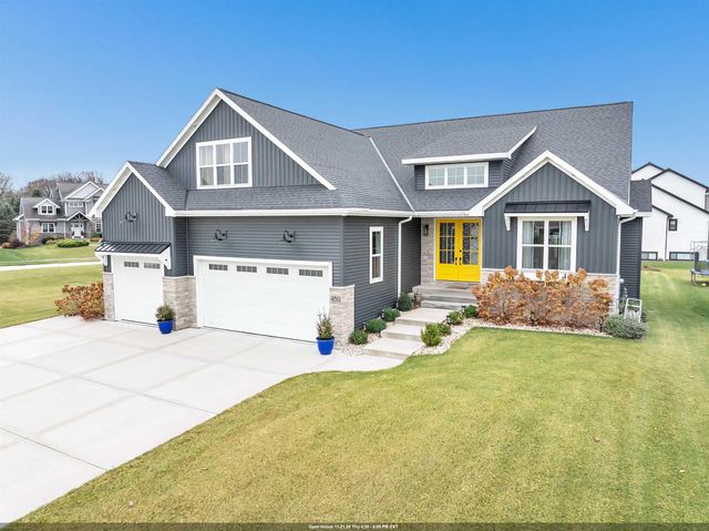 $890,000 | 4861 Prairie School Drive | Hobart