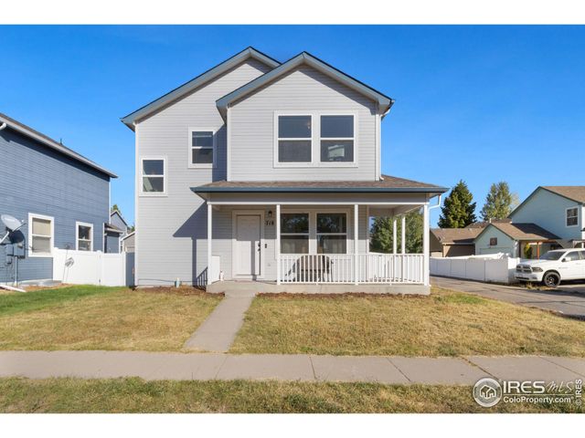 $439,000 | 718 Blue Azurite Avenue | Mountain View