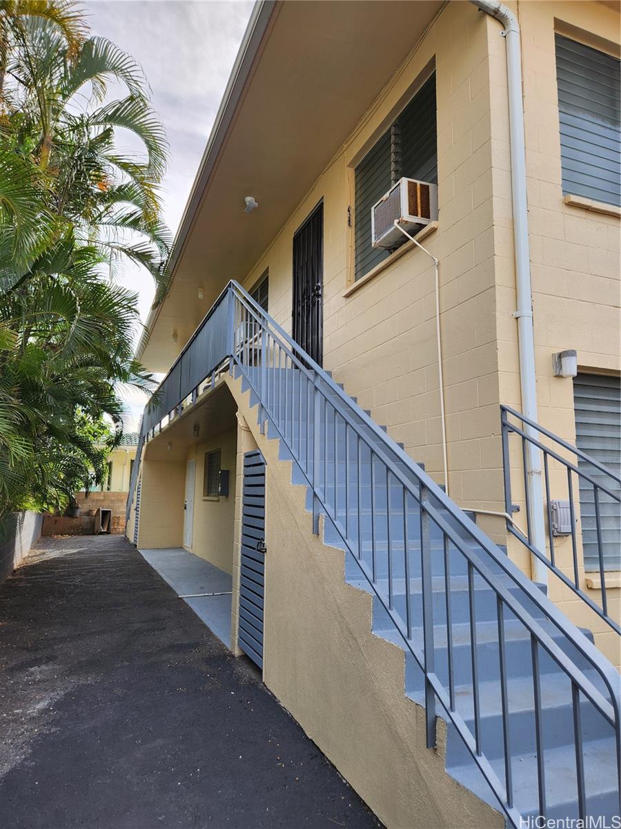 a view of entryway