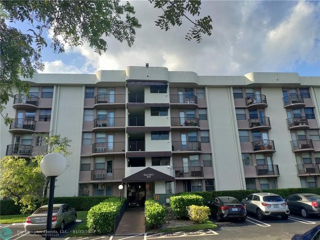 $155,000 | 2771 Riverside Drive, Unit 207A | Coral Springs Tower Club II