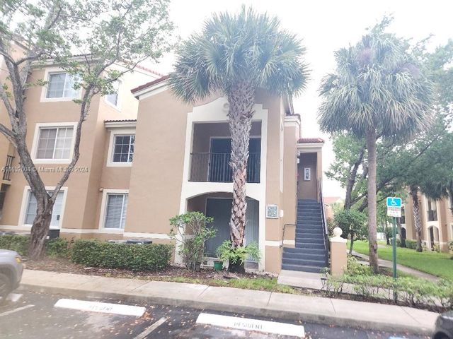 $1,650 | 8030 North Nob Hill Road, Unit 207 | Westwood