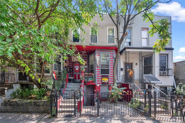 $1,100,000 | 31-13 12th Street | Astoria