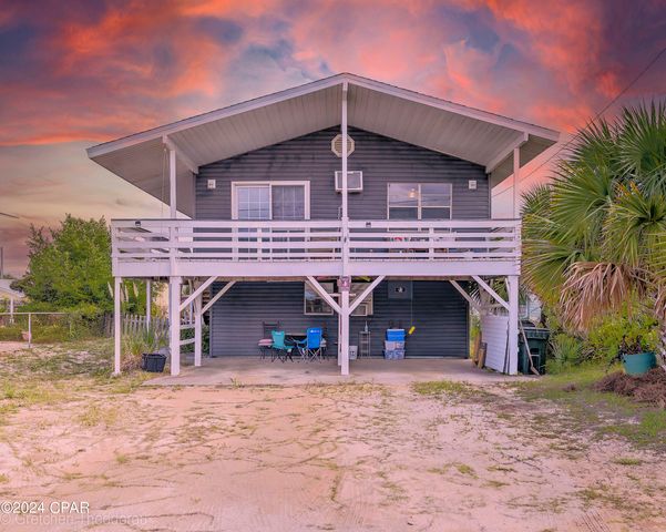 $390,000 | 7328 Beach Drive | Holiday Beach