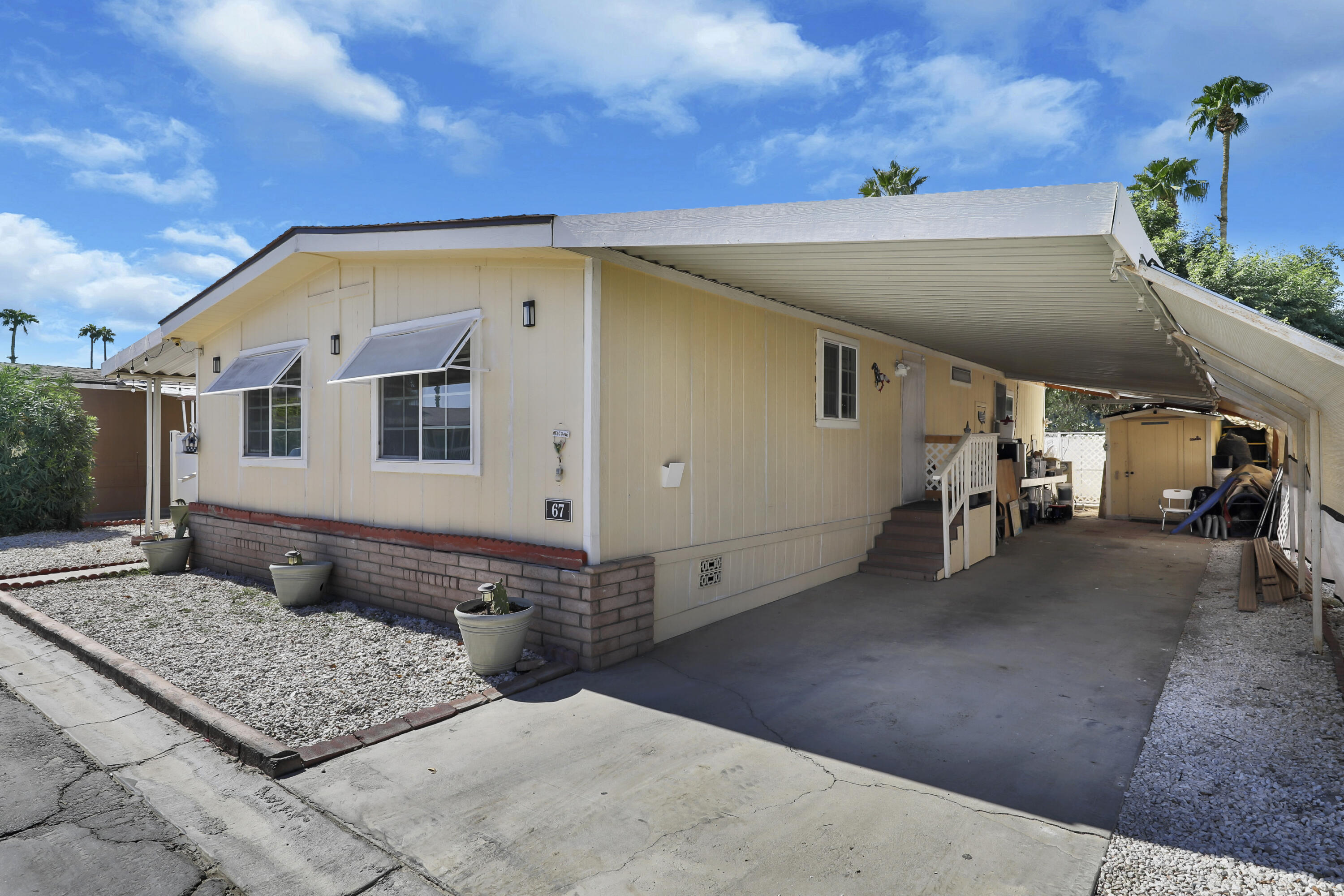 a view of a house with a garage