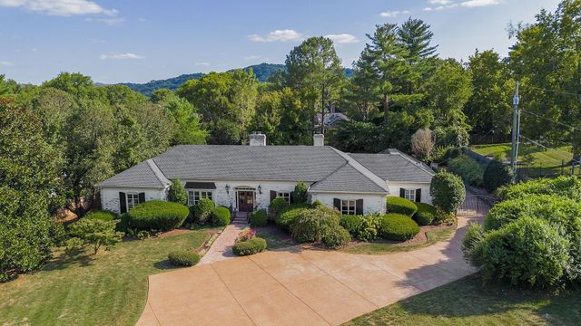 $1,799,900 | 2455 Old Hickory Boulevard | Nashville