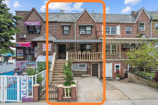 $1,280,000 | 51-09 69th Street | Maspeth