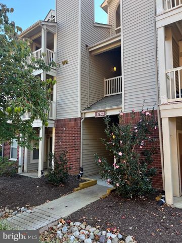 $365,000 | 1783 Jonathan Way, Unit 1783L | Parc Reston