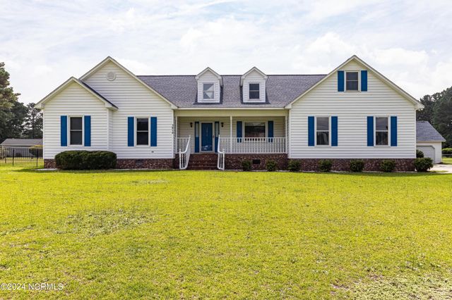 $330,000 | 3814 Central Heights Road | Goldsboro