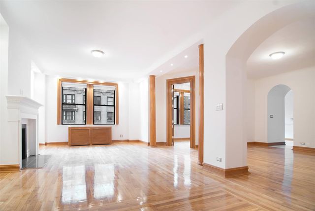 $15,000 | 575 West End Avenue, Unit 7A | Upper West Side