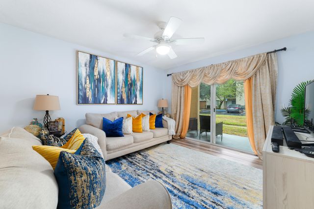 $265,000 | 4041 San Marino Boulevard, Unit 102 | The Villages of Palm Beach Lakes