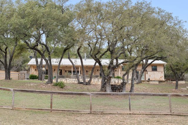 $500,000 | 118 S Cove | Spicewood