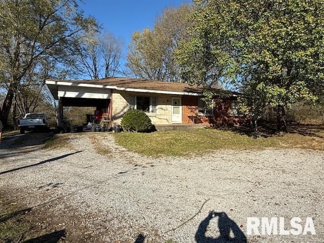 $180,000 | 40 Crockett Road | Murphysboro Township - Jackson County