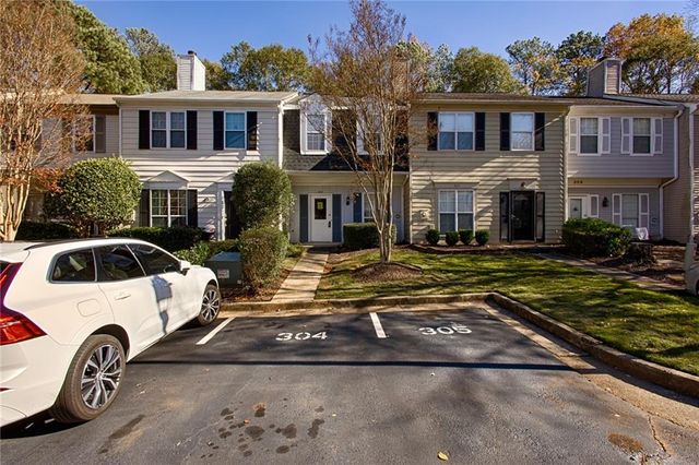 $1,950 | 304 Wedgewood Way | Dunwoody Plantation