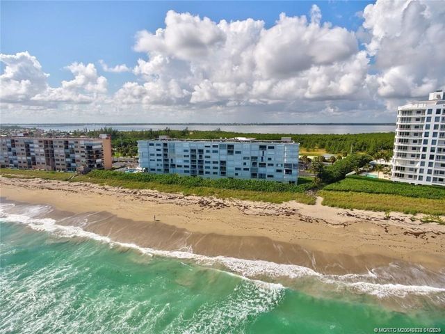 $2,200 | 10102 South Ocean Drive, Unit 307A | Hutchinson Island South