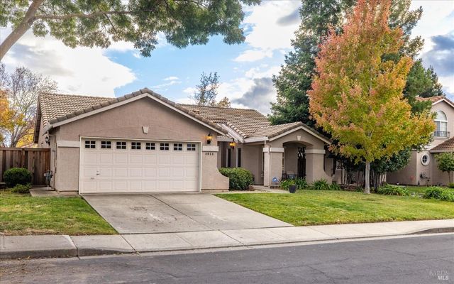 $675,000 | 4054 Shaker Run Circle | Paradise Valley