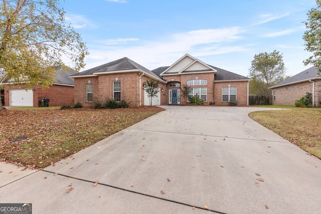 $335,000 | 114 Downshire Way | Warner Robins