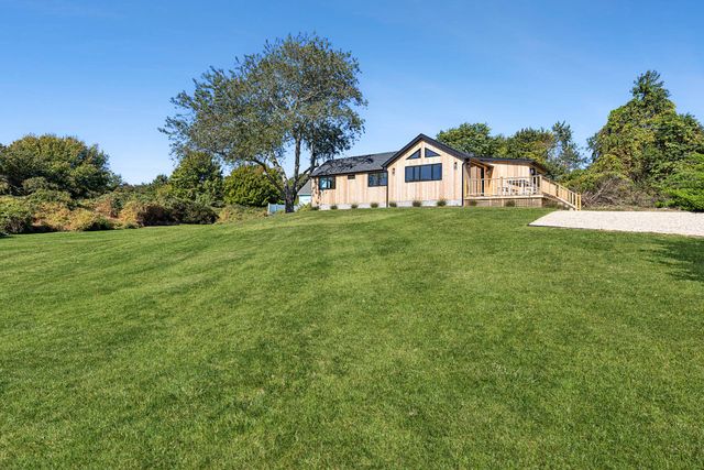 $1,850,000 | 50 Gloucester Avenue | Montauk