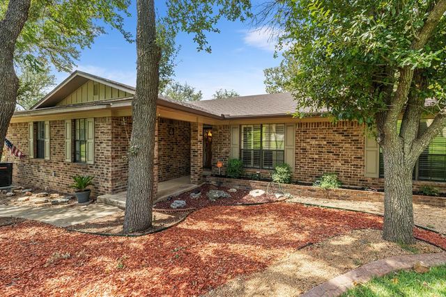 $479,500 | 630 E Street | Kerrville